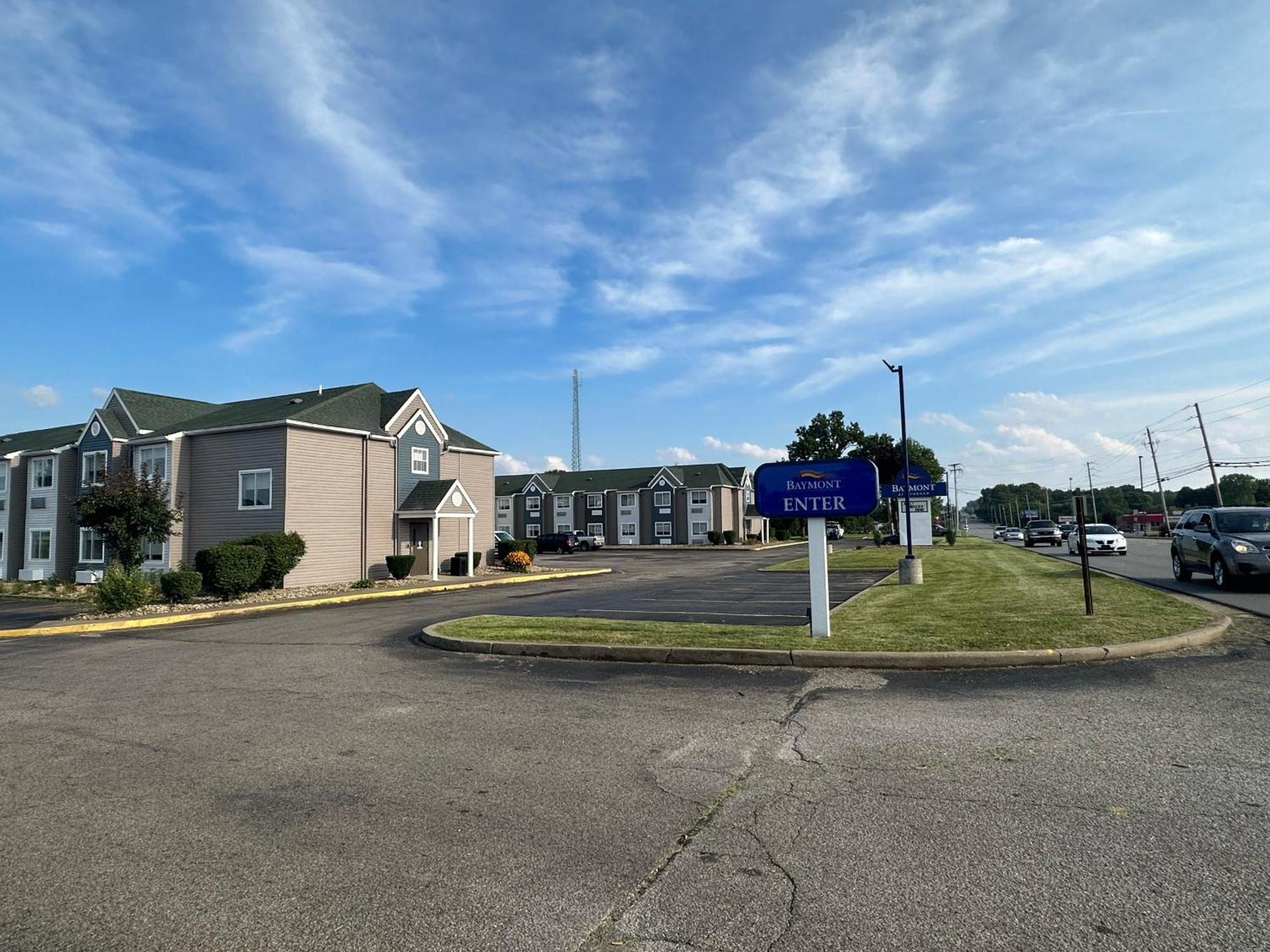 Baymont By Wyndham Boardman Hotel Exterior photo